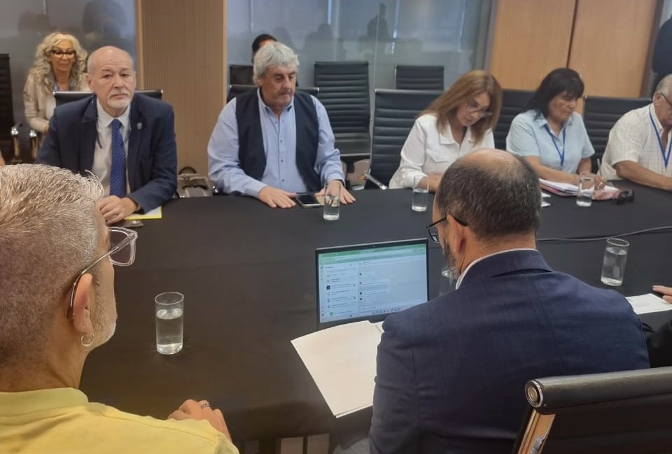 Paritaria docente: UDA rechazó la oferta salarial del Gobierno nacional y la negociación pasó a cuarto intermedio